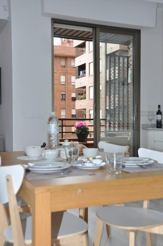 Apto La Estambrera I I Wifi Y Aire Acondicionado لوغرونيو المظهر الخارجي الصورة